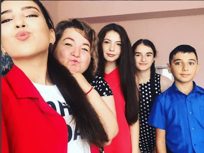 Opera Снимок_2018-12-03_165144_www.instagram.com